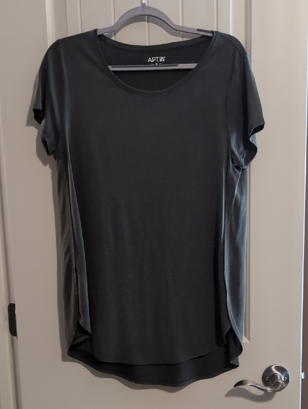 Apt. 9 Olive Green Short-Sleeve Scoop Neck Tunic Top